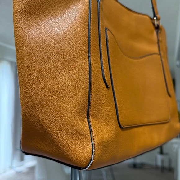 Nine West Garner Tote Leather Large HandBag Purse - Picture 8 of 11